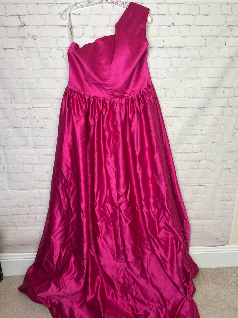 Loyeloy Fuchsia One Shoulder Floor Length Gown - Picture 5 of 14